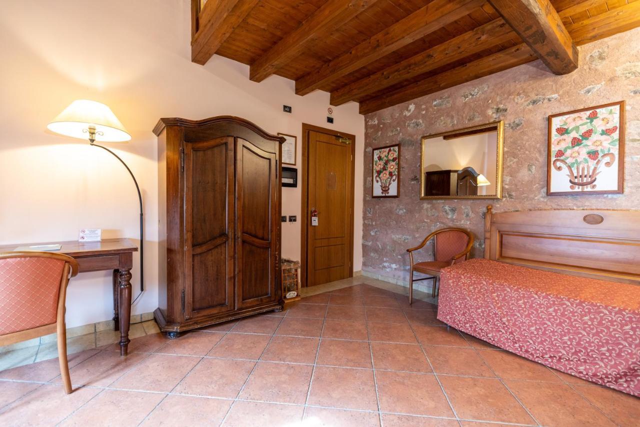 Relais Abbazia Santa Anastasia Resort & Winery Castelbuono  Εξωτερικό φωτογραφία